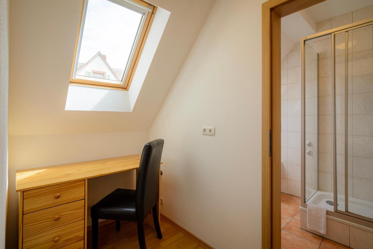Hotel Zum Engel In Speyer - Roemerberg Berghausen  외부 사진