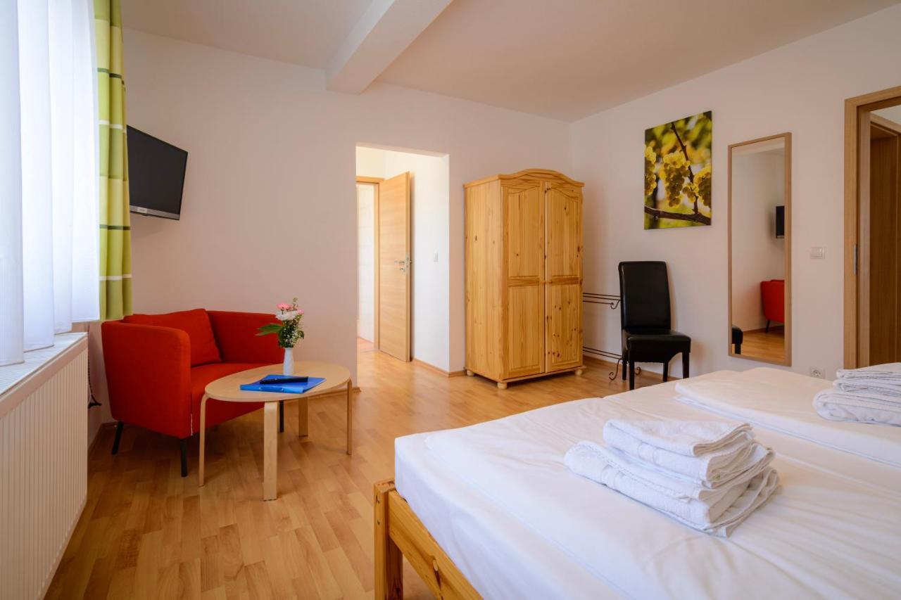 Hotel Zum Engel In Speyer - Roemerberg Berghausen  외부 사진