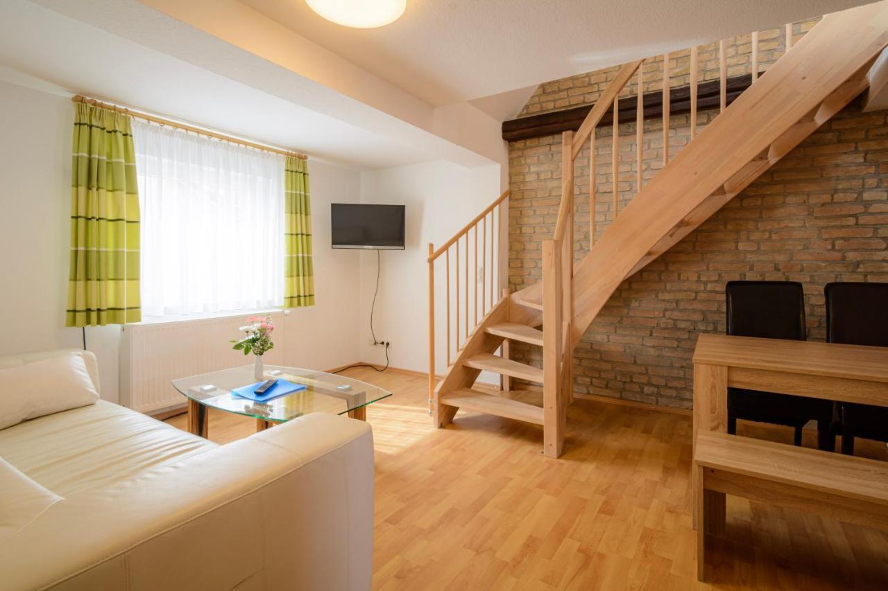 Hotel Zum Engel In Speyer - Roemerberg Berghausen  외부 사진