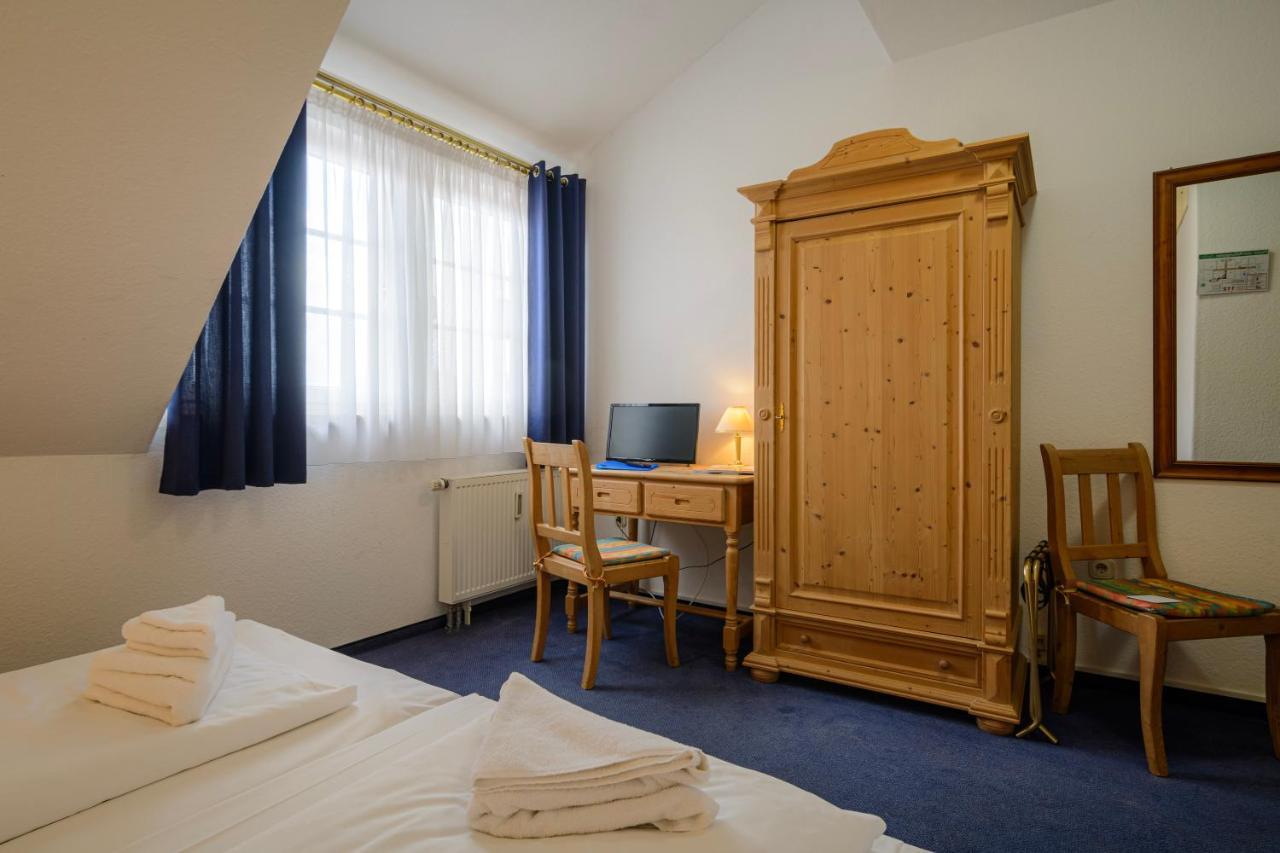 Hotel Zum Engel In Speyer - Roemerberg Berghausen  외부 사진