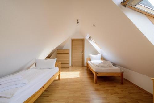 Hotel Zum Engel In Speyer - Roemerberg Berghausen  외부 사진