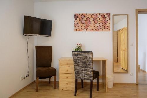Hotel Zum Engel In Speyer - Roemerberg Berghausen  외부 사진